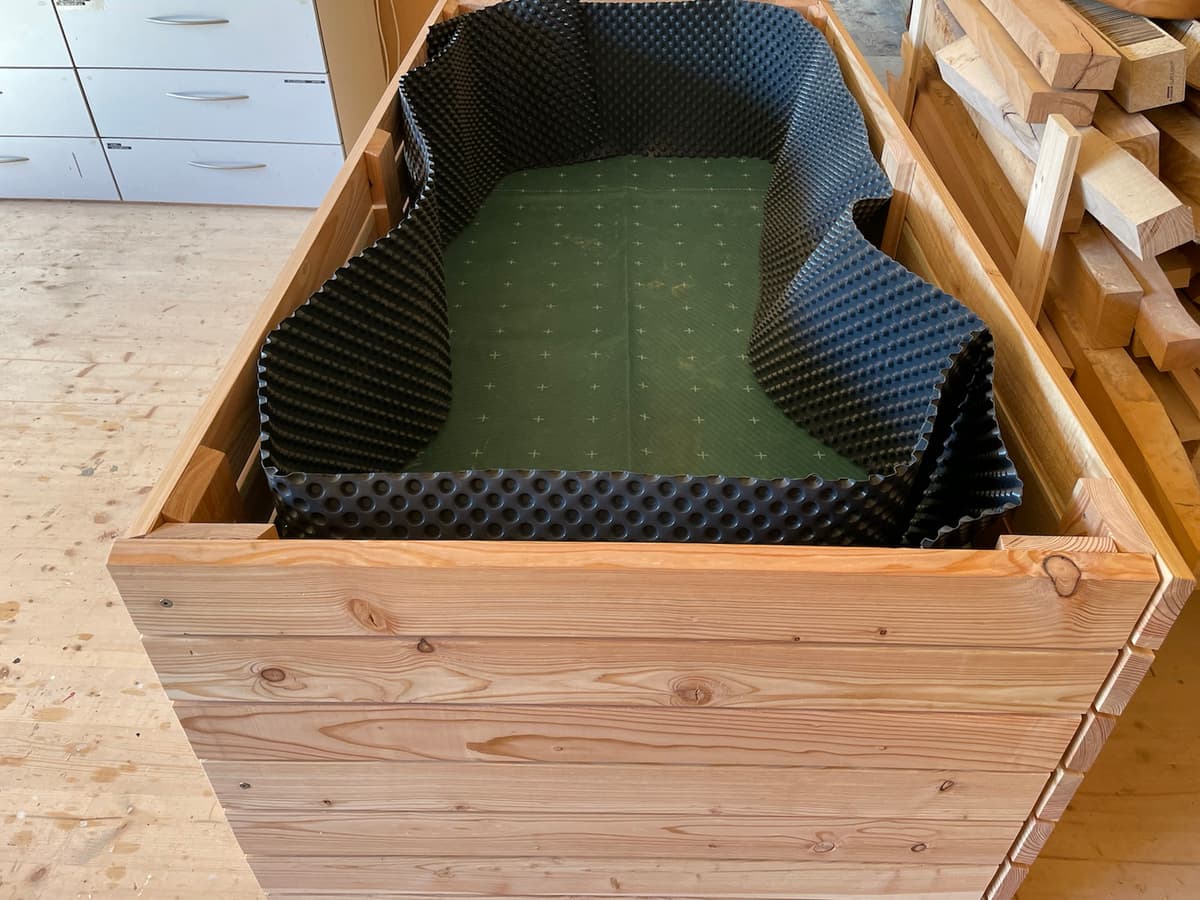 Foto 3 von 5 Hochbeet